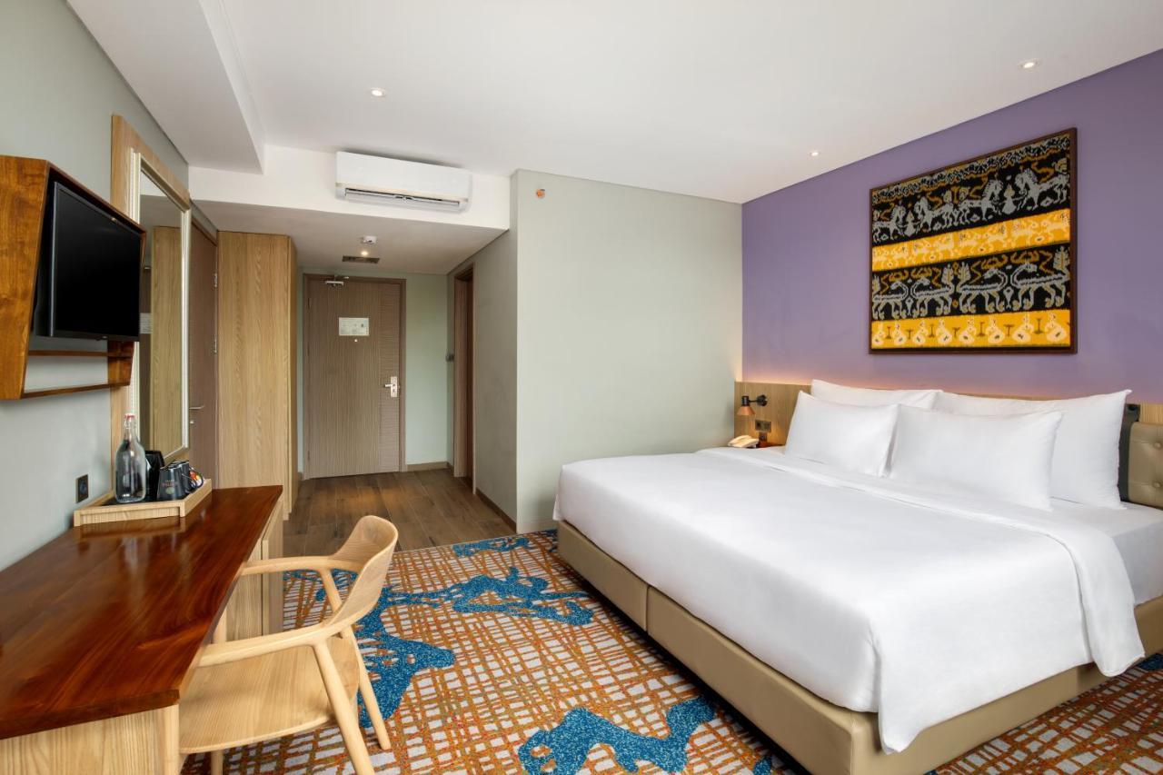 Sima Sumba Hotel Tambolaka Bagian luar foto
