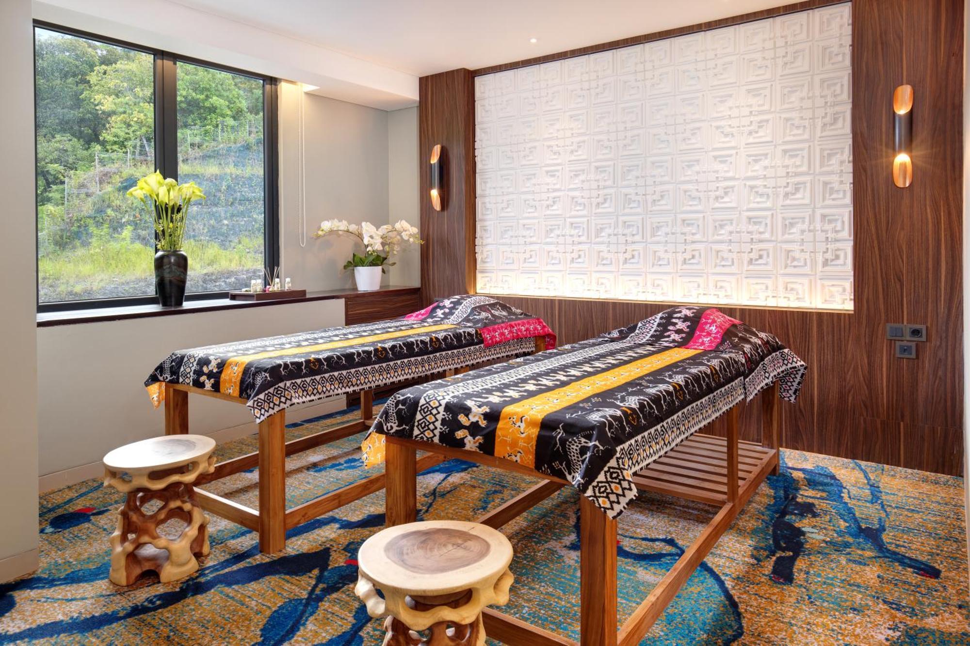 Sima Sumba Hotel Tambolaka Bagian luar foto